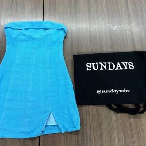 Dress from boutique “Sundays” in SoHo New York

Size: S
100% cotton